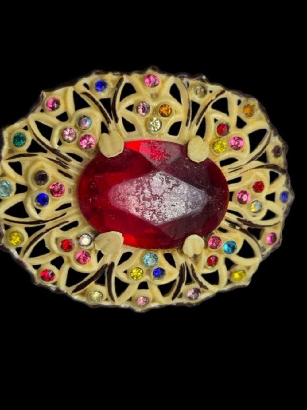 Vtg 1930s Art Deco Celluloid Filigree Brooch Central Red Stone Colorful Accents - Picture 8 of 9